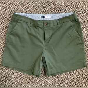 Old Navy Everyday Green Shorts
